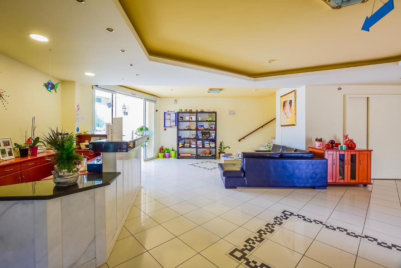 Timos Hotel 라가나스 외부 사진